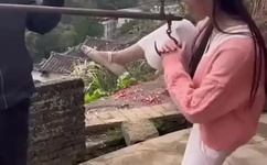 拔萝卜免费看女生的坤坤